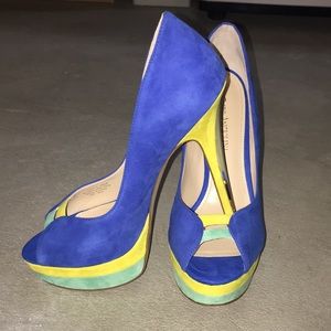 Enzo Angiolini blue yellow teal peep toe heels